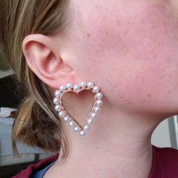 Gold Hoop heart earrings white faux pearl boho drop beaded coquette 💖2/$30 - Picture 13 of 16